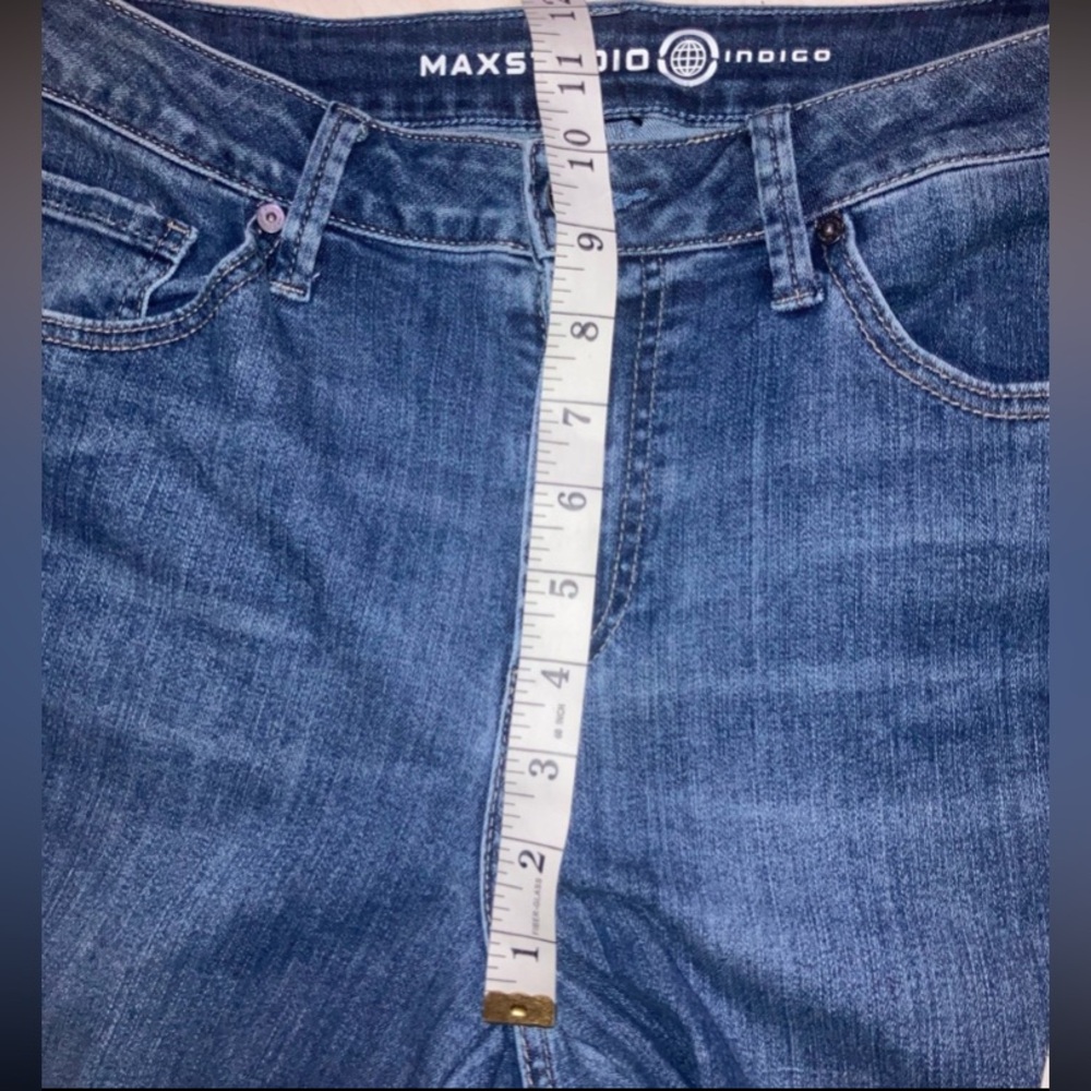 Dual Tone Denim Distressed Ankle Jeans - Picture 8 of 12